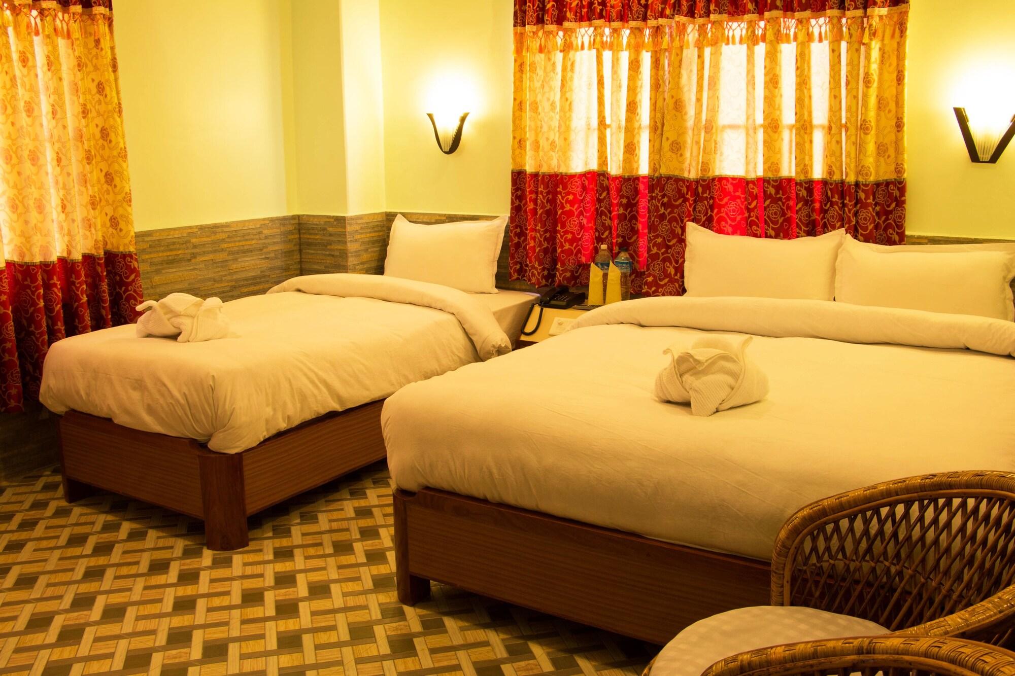 Hotel River Park Pokhara Ngoại thất bức ảnh