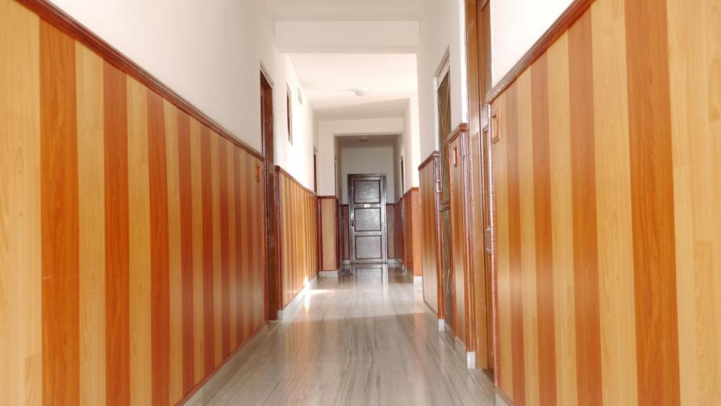 Hotel River Park Pokhara Ngoại thất bức ảnh