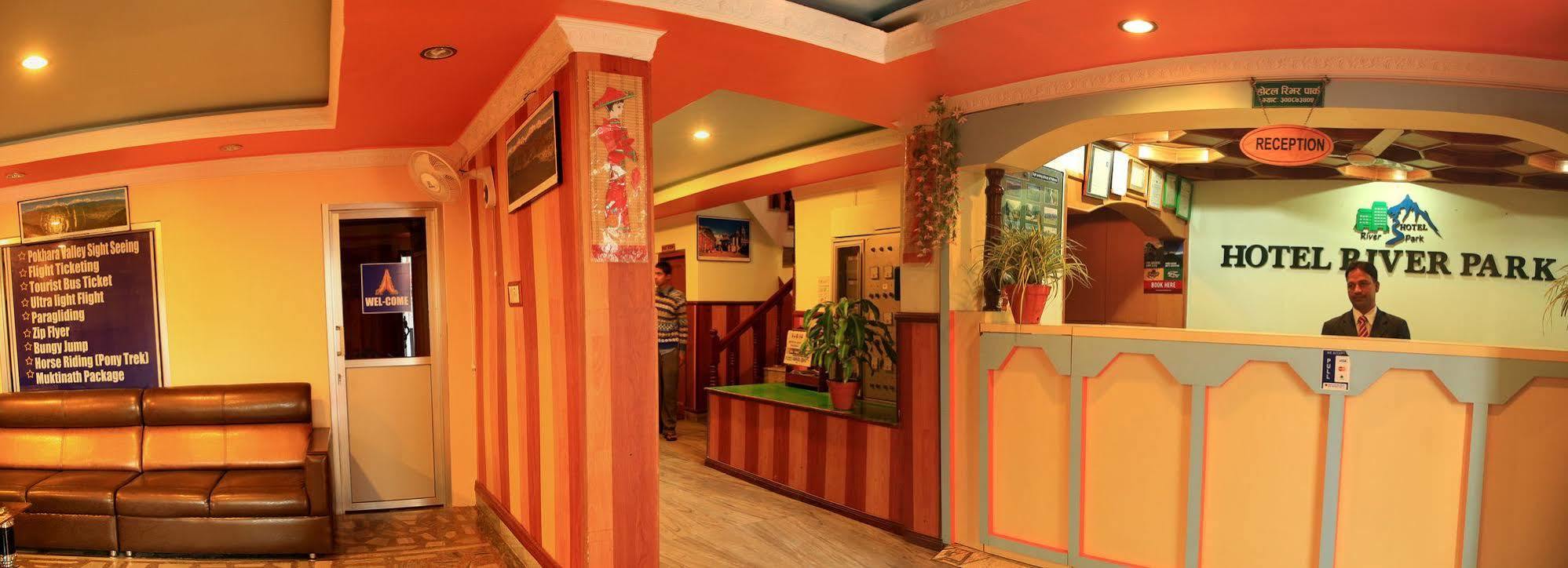 Hotel River Park Pokhara Ngoại thất bức ảnh
